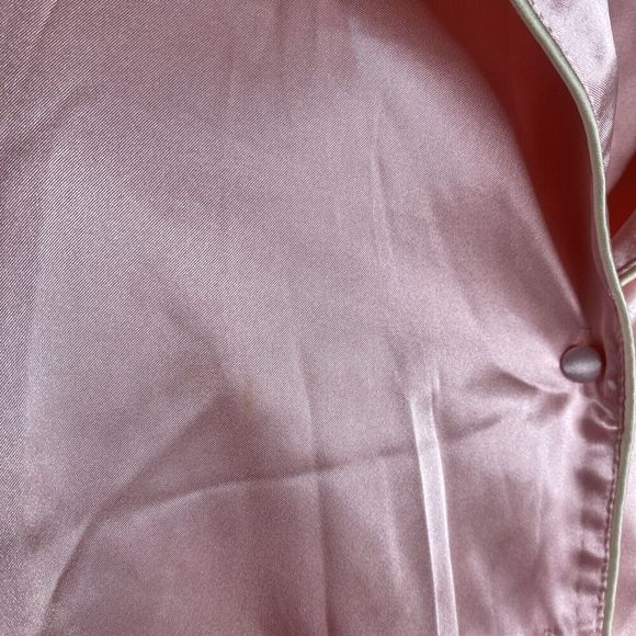 Pink K Light Pink Satin Floral Embroidered Pajama Long Sleeve Lounge Top Large - Picture 3 of 10